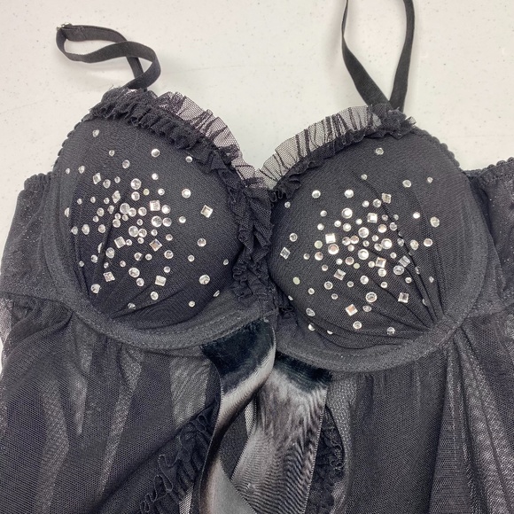 VS BLK Front Closing Baby Doll, 34B. *P1011 - Picture 2 of 5